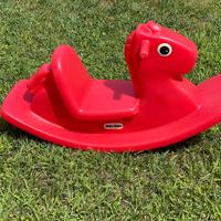 Cavallo bambini dondolo rosso LITTLE TIKES