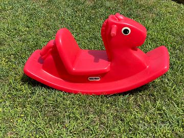 Cavallo bambini dondolo rosso LITTLE TIKES