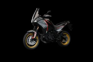 Moto Morini X-Cape 700 2026 Gold Edition