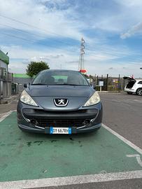 Peugeot 207 2009 1.4 benzina
