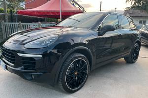 Porsche Cayenne 3.0 Diesel 250 cv - Tetto Full