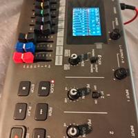 Zoom R12  Multitraccia a 12 canali -  Mixer