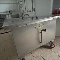 Attrezzatura caseificio