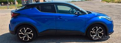 Toyota C-HR trend-benzina ibrida-70000 km 2021 184
