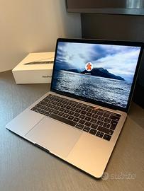 MacBook Pro 13 2017 - TouchBar TouchID 256GB