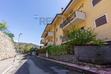 Appartamento - Giardini-Naxos