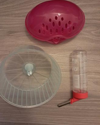 Casetta, ruota e beverino criceto