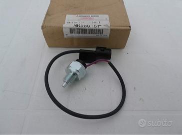 Mitsubishi pajero interruttore MR580151