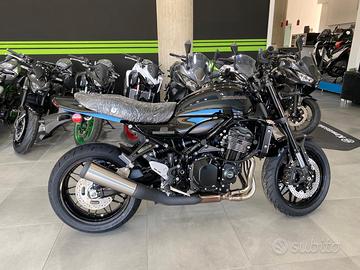 Kawasaki Z 900 RS Black Ball Edition