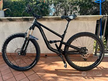 Mountain bike full focus 27,5