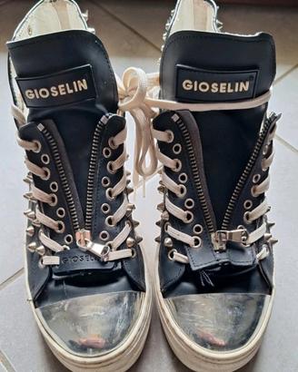 Sneakers Gioselin N.39 Argento e Borchie