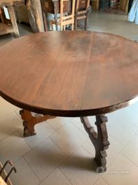 Tavolo in legno massiccio originale