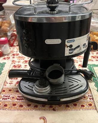 Macchina caffè DeLonghi