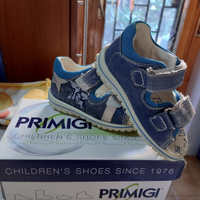 Sandali bambino Primigi n 23. Euro 5