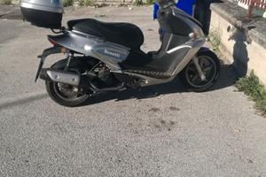 Benelli velvet 150