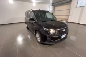 Ford Tourneo Courier 1.0 EcoBoost Titanium