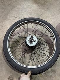 Ruota posteriore ciclomotore 2/19