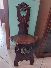 Due sedie di arredo (prezzo trattabile)