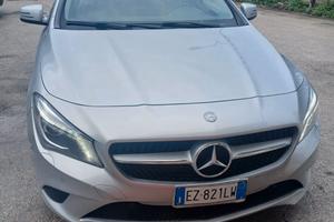 Mercedes-benz cla 220
