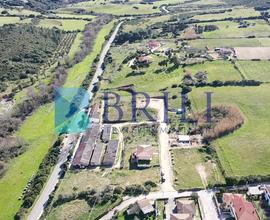 Terreni edificabili per ville unifamiliari strada