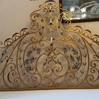 Letto in ferro battuto dorato