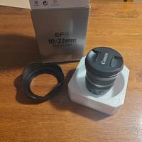 Obiettivo grandangolare per Canon 