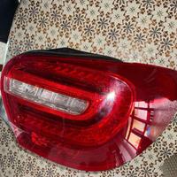 FARO POSTERIORE DESTRO MERCEDES CLASSE A