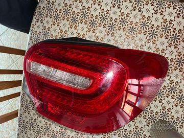 FARO POSTERIORE DESTRO MERCEDES CLASSE A
