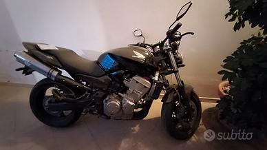 Honda Hornet 900 - 2002