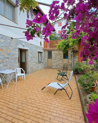 Appartamento I glicini - terrazzo - pacheggio