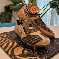 Nike total ninety T90 oro/nero - Taglia: EUR 41.0