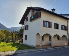 Copia di CASA DI TESTA CON GIARDINO E AUTORIMESSA