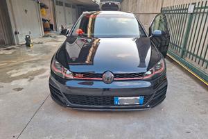 GOLF GTI