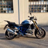 aBmw R1200R