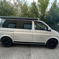 Volkswagen T5 Caravelle