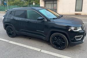 Jeep compass LIMITED