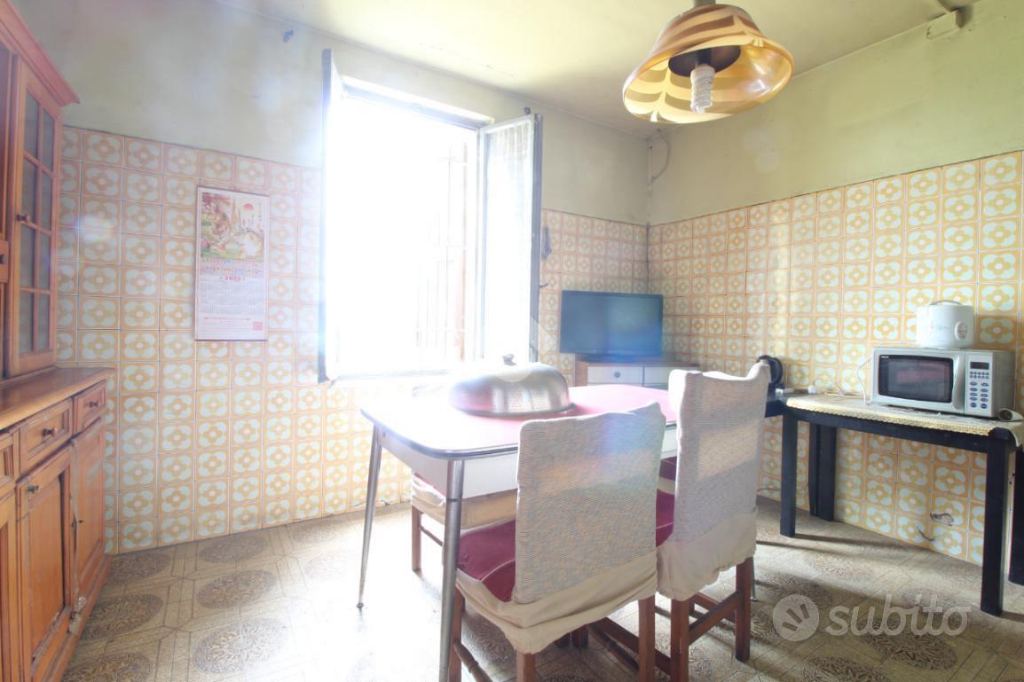 RUSTICO A BAGNOLO IN PIANO - Altro