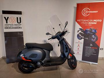 Piaggio Vespa 310 GTS hpe SUPER