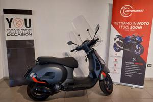Piaggio Vespa 310 GTS hpe SUPER