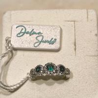 Anello in argento 925 con pietre di zirconi
