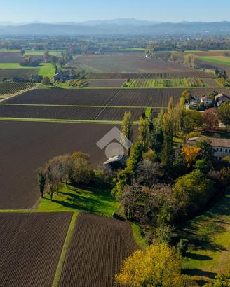 RUSTICO A REGGIO NELL'EMILIA