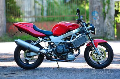 Honda VTR 1000F