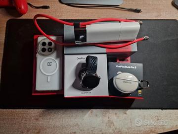 One plus 13 + Accessori 