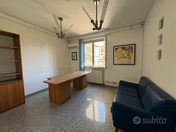 2 LOCALI A GRAGNANO