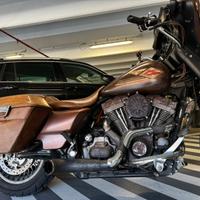Harley davidson street glide
