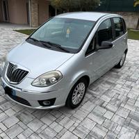 Lancia musa 1.4 gpl 77cv neopatentati