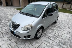 Lancia musa 1.4 gpl 77cv neopatentati