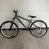 BICICLETTA DABOMB