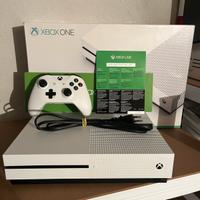 Xbox One Serie S Completa di Scatola e Manuali