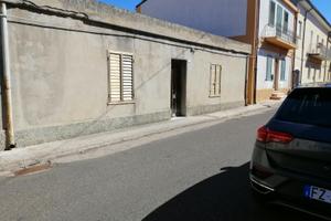Casa indipendente da ristrutturare
